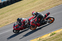 anglesey-no-limits-trackday;anglesey-photographs;anglesey-trackday-photographs;enduro-digital-images;event-digital-images;eventdigitalimages;no-limits-trackdays;peter-wileman-photography;racing-digital-images;trac-mon;trackday-digital-images;trackday-photos;ty-croes